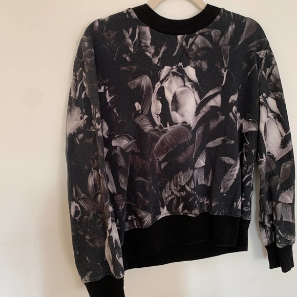 AMI Allover Print Floral Crewneck Sweatshirt - Picture 2 of 9